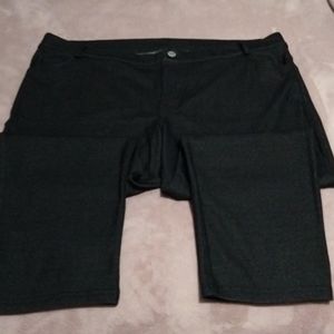 Yelete Black Ankle Length Jeggings 3X